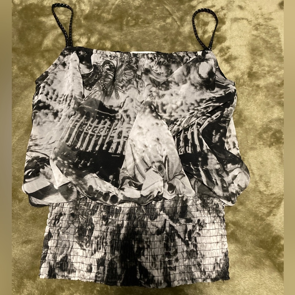LIKE NEW! Glam & Fame tank